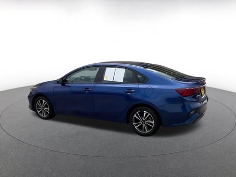 Used 2024 Kia Forte LXS FWD image 11