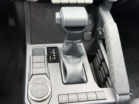 Used 2026 Toyota Tacoma SR5 RWD image 20