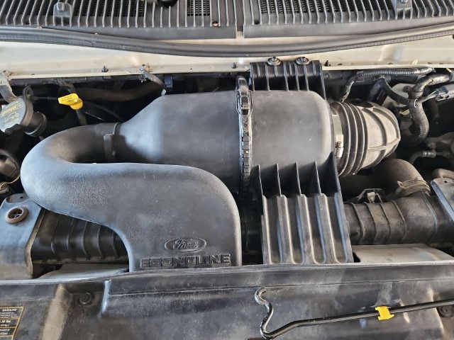 Used 2014 Ford E-250 and Econoline 250 w/ Power Group RWD image 25
