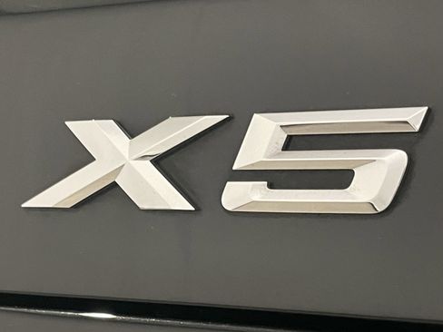 Certified 2024 BMW X5 xDrive40i w/ Parking Assistance Package AWD/4WD image 24