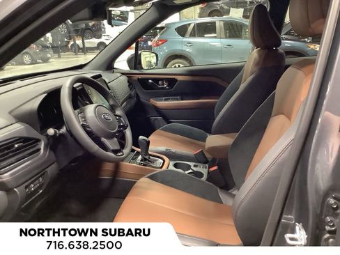 Certified 2025 Subaru Forester Touring image 4