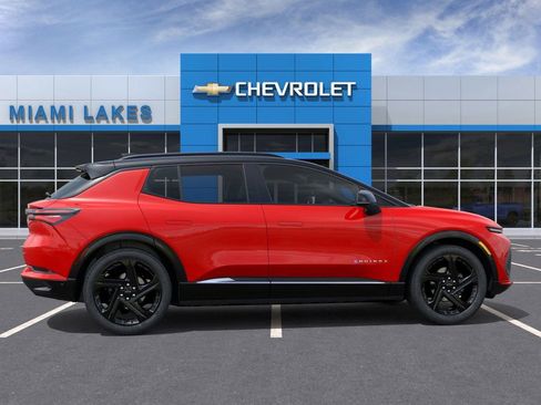 New 2026 Chevrolet Equinox EV RS image 5