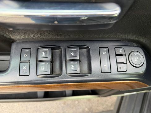 Used 2015 Chevrolet Silverado 1500 LTZ Z71 image 20