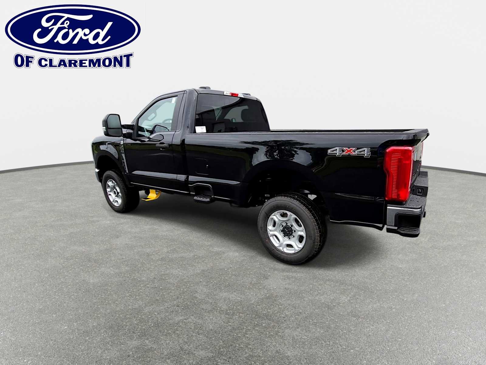 New 2026 Ford F250 XLT w/ Snow Plow Prep Package AWD/4WD image 6