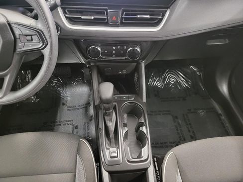 Certified 2024 Chevrolet TrailBlazer LT FWD image 17