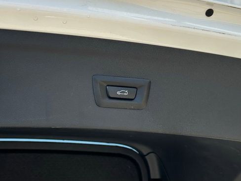 Used 2022 BMW iX xDrive50 w/ Sport Package image 24