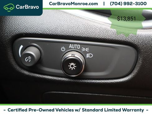 Certified 2017 Chevrolet Malibu LT FWD image 23