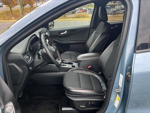 Used 2023 Ford Escape ST-Line w/ Tech Pack #1 image 24