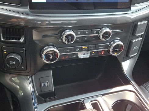 Used 2022 Ford F150 XLT w/ Equipment Group 302A High AWD/4WD image 16