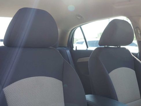 Used 2012 Chevrolet Malibu LS w/ LS Uplevel Package FWD image 26