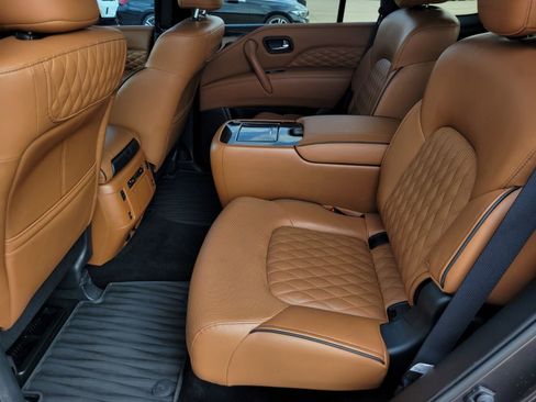Used 2024 INFINITI QX80 Sensory image 35