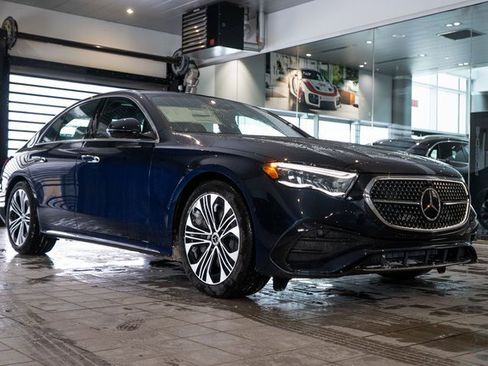 New 2026 Mercedes-Benz E 450 4MATIC Sedan image 1