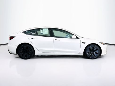 Used 2025 Tesla Model 3 Long Range AWD/4WD image 10
