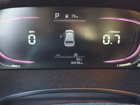 Certified 2023 Kia Soul LX w/ LX Technology Package FWD image 11