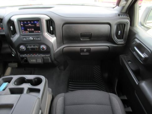 Used 2022 Chevrolet Silverado 1500 Custom w/ Rally Edition image 17