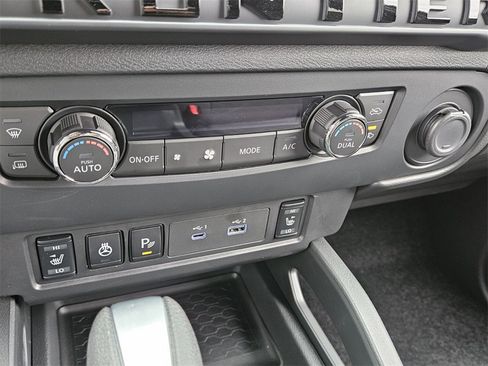 New 2026 Nissan Frontier SV image 24