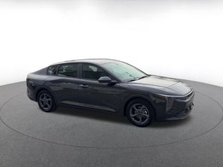 Used 2025 Kia K4 LXS video 2