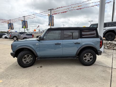 Used 2023 Ford Bronco Big Bend AWD/4WD image 8