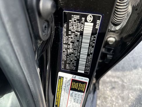 Used 2014 Toyota Camry SE image 25