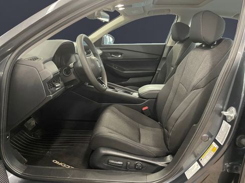 Certified 2024 Honda Accord EX image 9