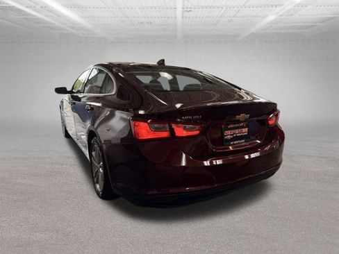 Used 2016 Chevrolet Malibu LT FWD image 5