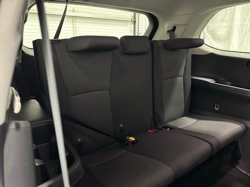 Used 2025 Toyota Grand Highlander AWD image 60