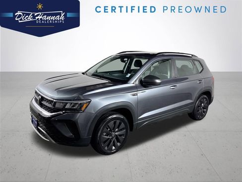 Used 2023 Volkswagen Taos S image 1