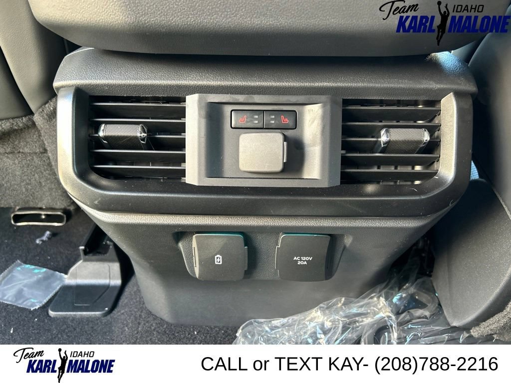 Used 2026 Ford F150 Raptor AWD/4WD image 19
