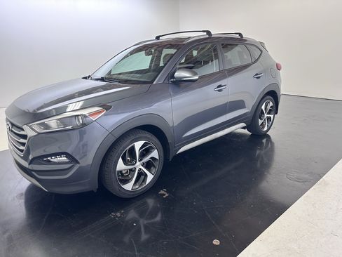 Used 2018 Hyundai Tucson Sport w/ Cargo Package image 10