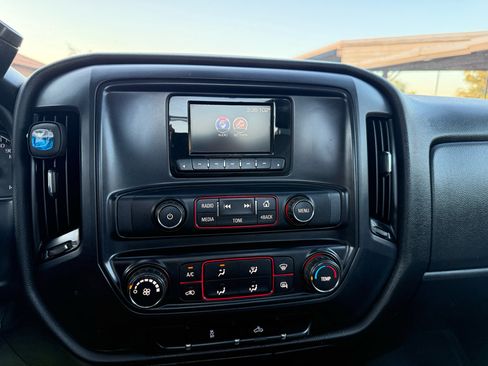 Used 2015 GMC Sierra 1500 2WD Regular Cab image 16