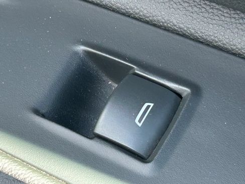 Used 2022 GMC Terrain AT4 w/ Infotainment Package II AWD/4WD image 40