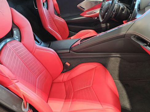 Certified 2020 Chevrolet Corvette Stingray Premium Cpe w/ 3LT Preferred Equipment Group image 19