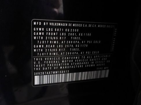 Used 2021 Volkswagen Tiguan SE w/ Panoramic Sunroof Package image 53