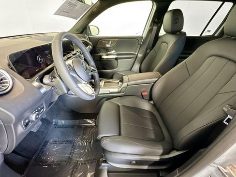 New 2026 Mercedes-Benz GLB 250 4MATIC image 18