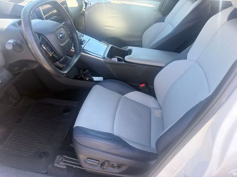 Used 2024 Subaru Solterra AWD/4WD image 6