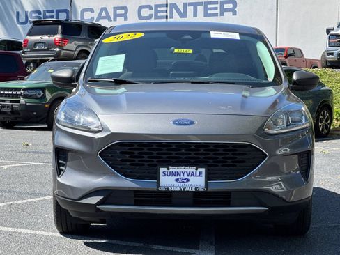 Certified 2022 Ford Escape SE FWD image 10