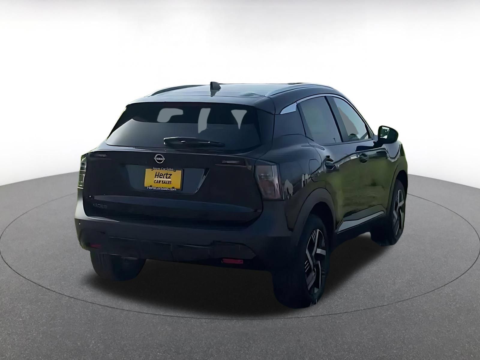 Used 2026 Nissan Kicks SV w/ Cold Weather Package FWD image 13