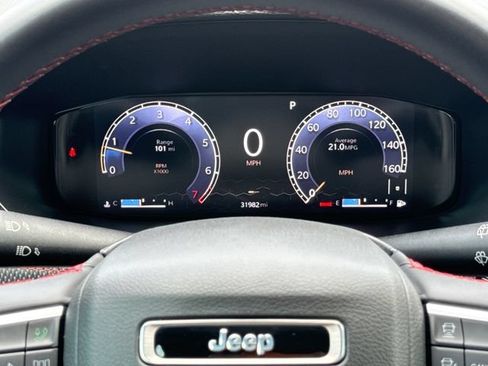 Used 2022 Jeep Compass Trailhawk w/ Trailhawk Elite Group AWD/4WD image 14