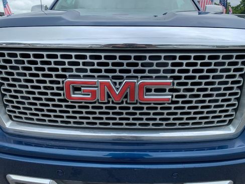 Used 2015 GMC Sierra 1500 Denali w/ Driver Alert Package AWD/4WD image 48