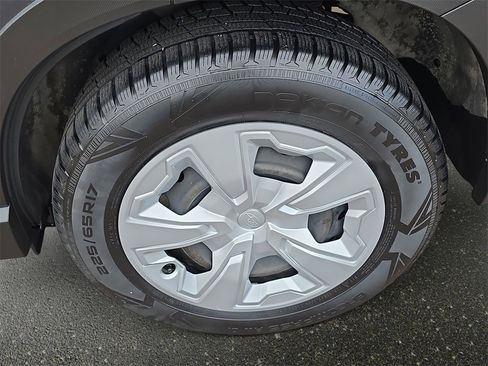 Used 2023 Subaru Forester image 33