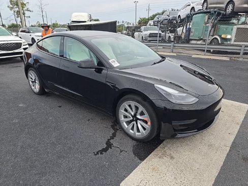Used 2023 Tesla Model 3 Standard Range RWD image 3