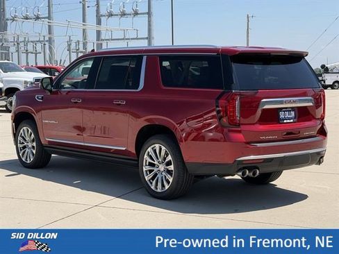 Used 2024 GMC Yukon XL Denali w/ Denali Reserve Package AWD/4WD image 8