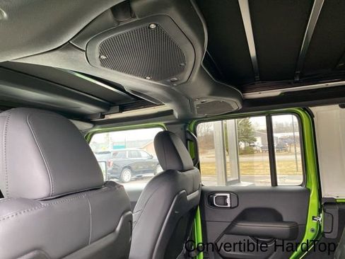 New 2025 Jeep Wrangler Unlimited Rubicon 392 image 25