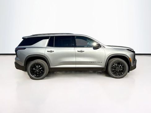 New 2026 Chevrolet Traverse LT w/ Midnight/Sport Edition image 5