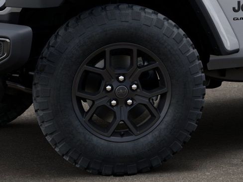 New 2025 Jeep Gladiator Willys image 8