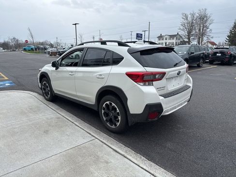 Used 2023 Subaru Crosstrek 2.0i Premium image 5
