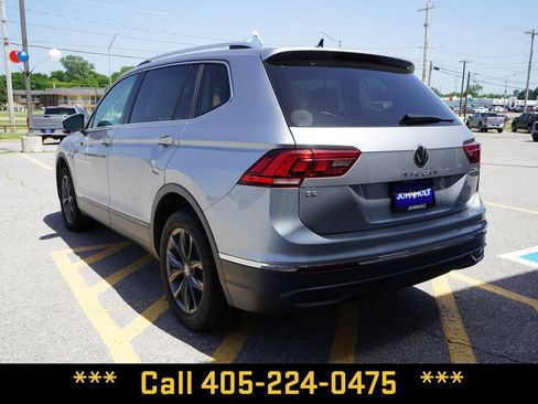 Used 2024 Volkswagen Tiguan SE FWD image 10
