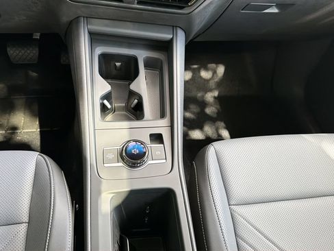 New 2026 Volkswagen Tiguan SE AWD/4WD image 18