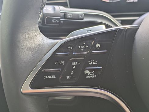 Used 2026 Mercedes-Benz Maybach GLS 600 4MATIC image 23