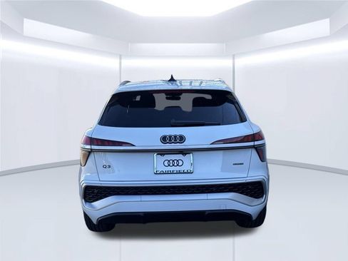 New 2026 Audi Q3 quattro 2.0T AWD/4WD image 6
